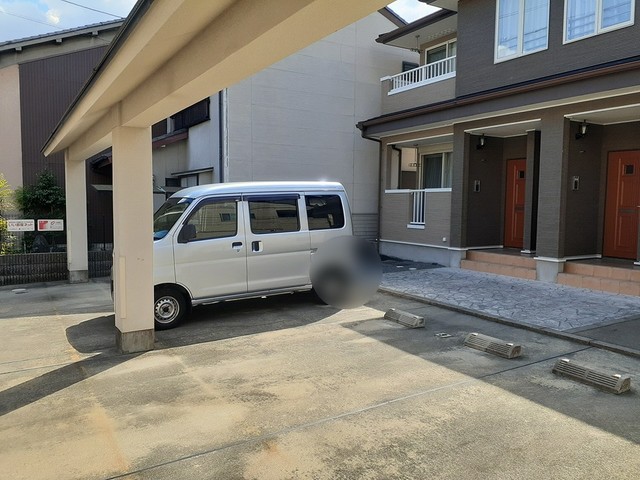 14/20 駐車場