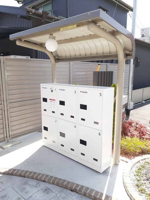 14/20 エントランス