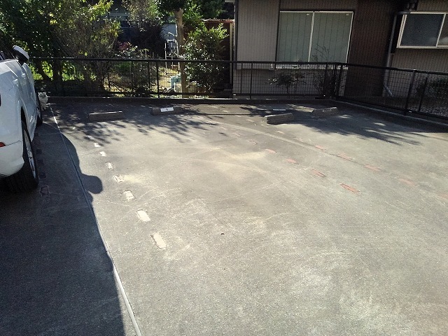 22/30 駐車場