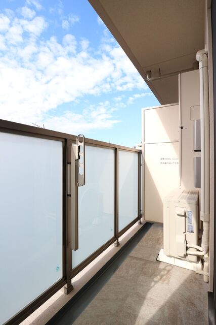 19/30 バルコニー