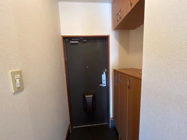 14/27 玄関