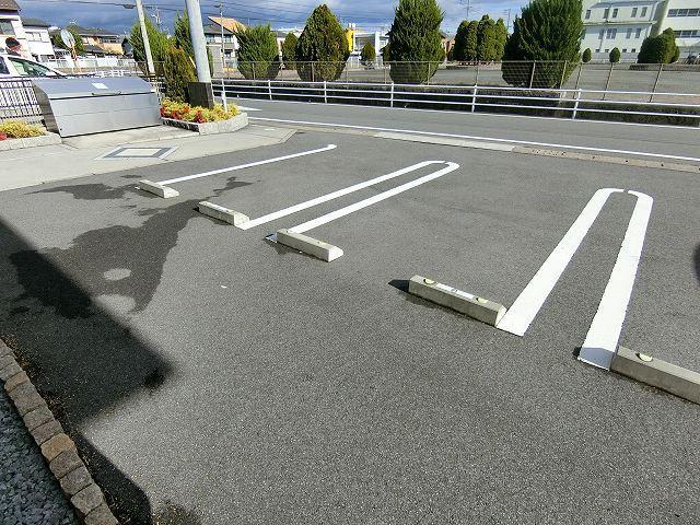 2/8 駐車場