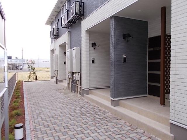 13/20 エントランス