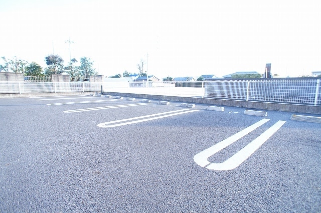14/20 駐車場