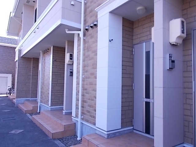 21/28 エントランス