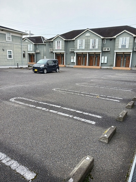 14/20 駐車場