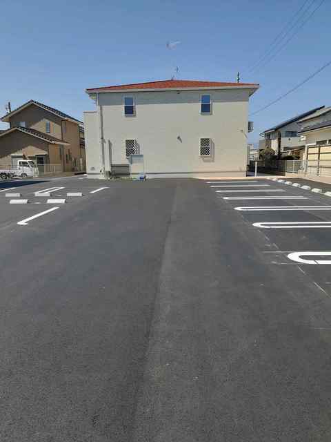 15/18 駐車場