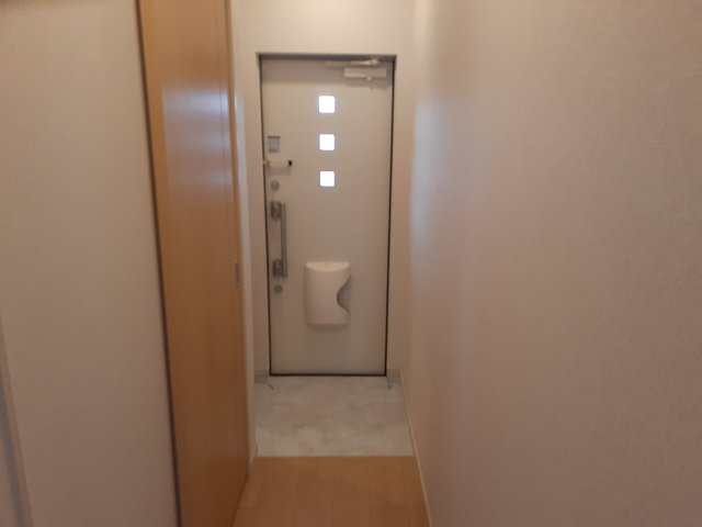 6/20 玄関