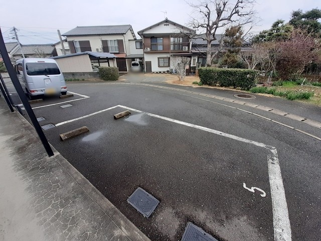 14/20 駐車場