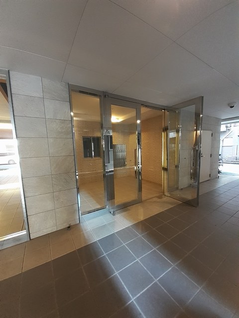 2/8 エントランス