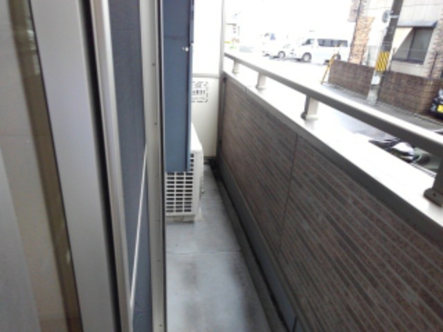 13/20 バルコニー