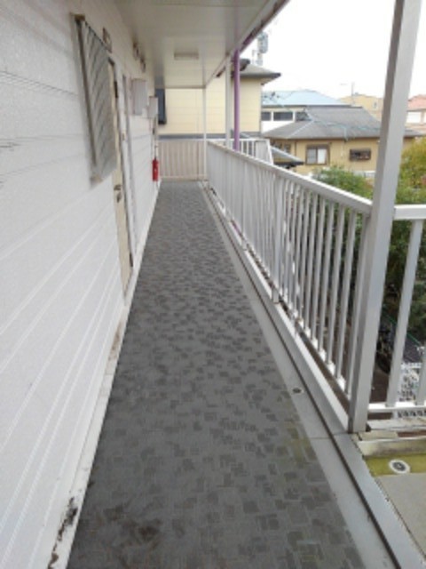 20/27 エントランス