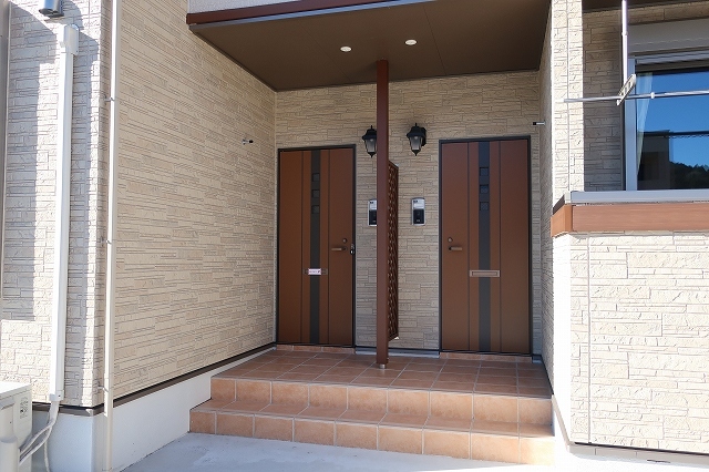 14/20 エントランス