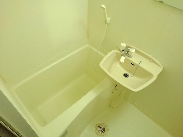 8/20 浴室