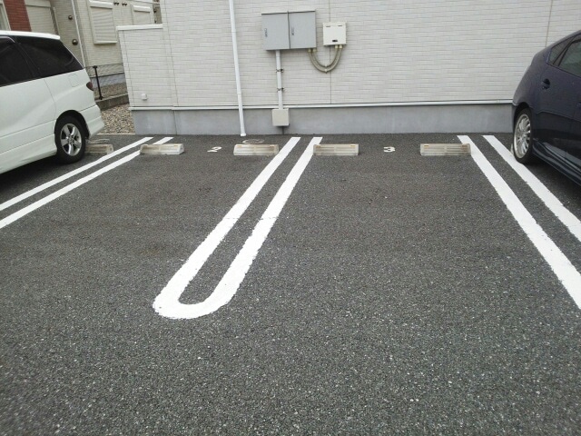 14/20 駐車場