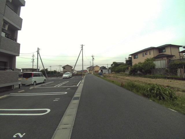 22/30 駐車場