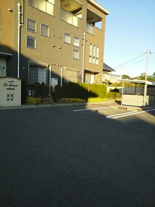 16/25 エントランス