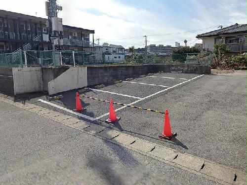 14/22 駐車場