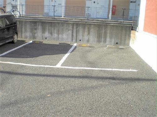 14/15 駐車場