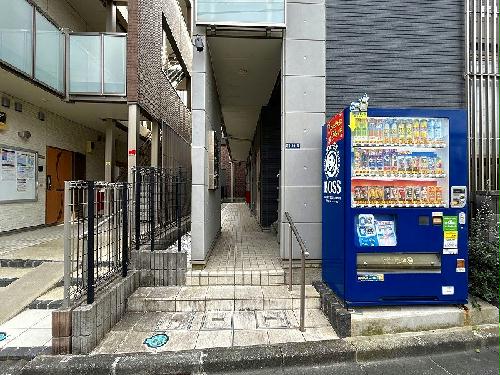 14/21 エントランス