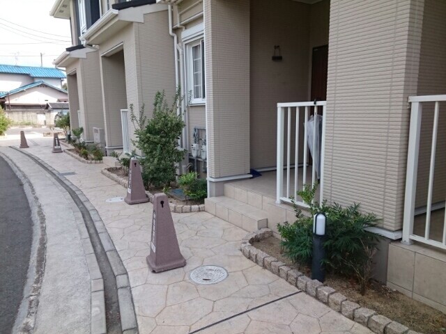 19/22 エントランス