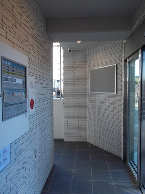 2/8 エントランス