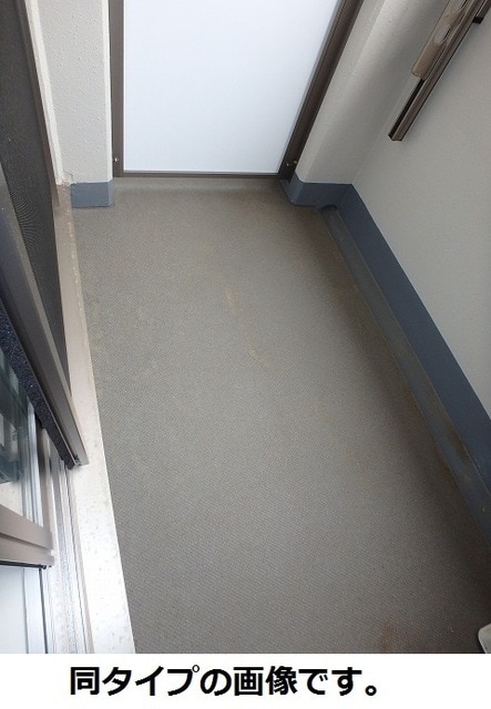 4/20 バルコニー