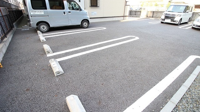 14/20 駐車場