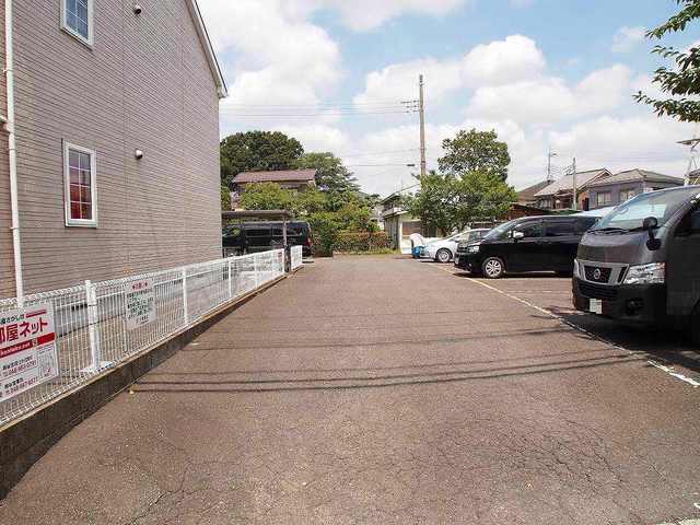 14/17 駐車場