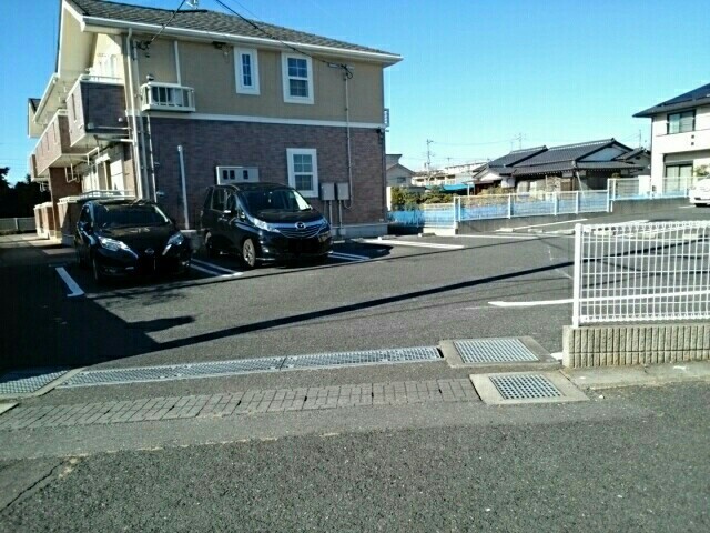 14/20 駐車場