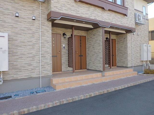 13/20 エントランス