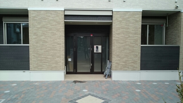 13/20 エントランス