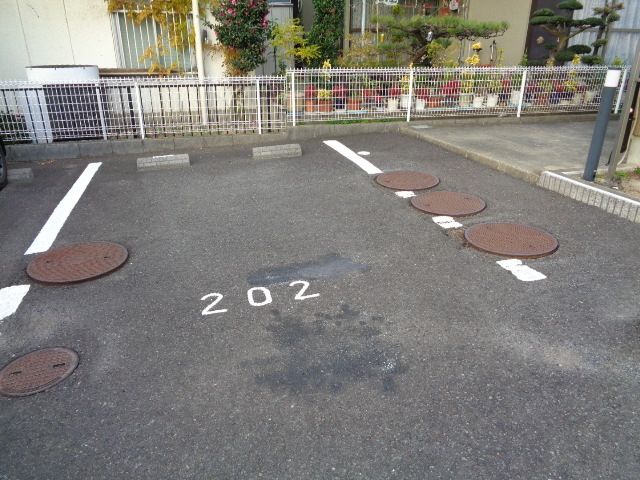 14/20 駐車場