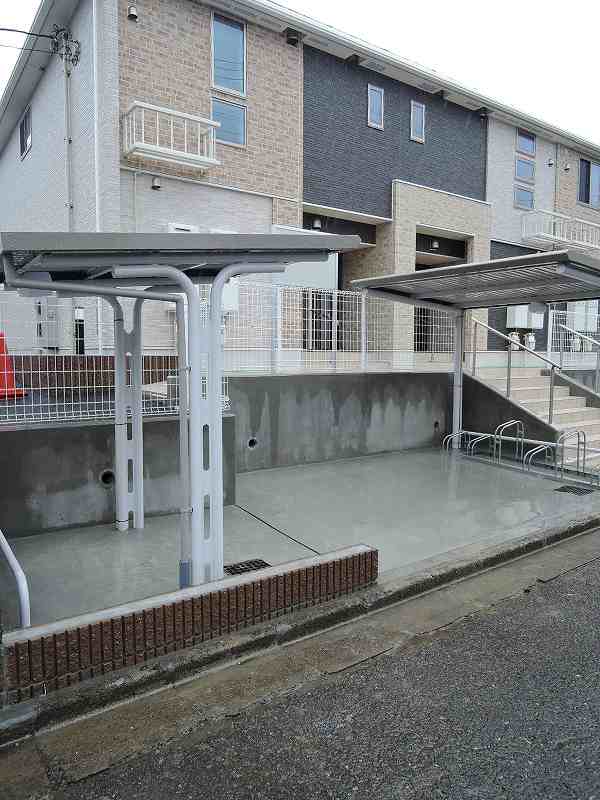 15/24 エントランス