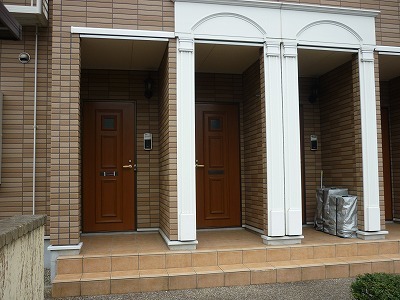 16/22 エントランス