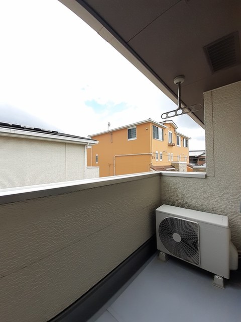 13/20 バルコニー