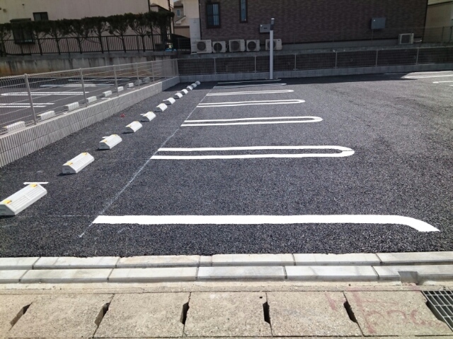 14/20 駐車場