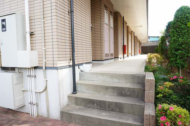 15/25 エントランス