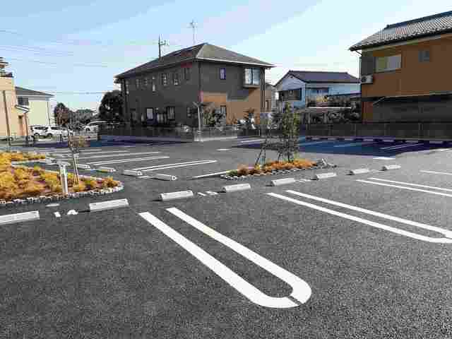14/20 駐車場