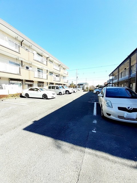 14/20 駐車場