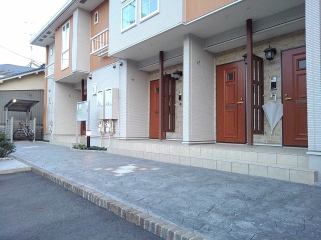 13/20 エントランス