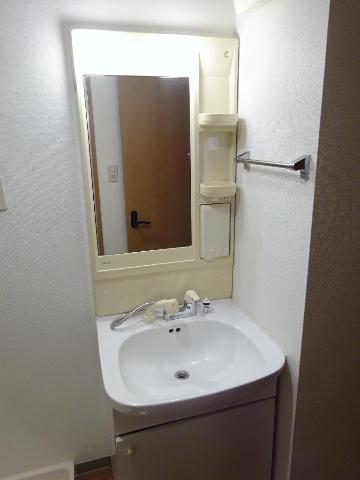 16/27 洗面