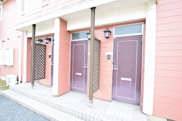 13/20 エントランス