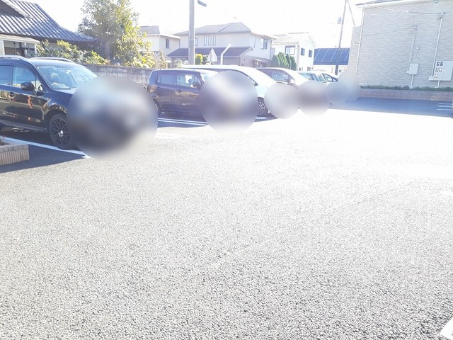 14/20 駐車場