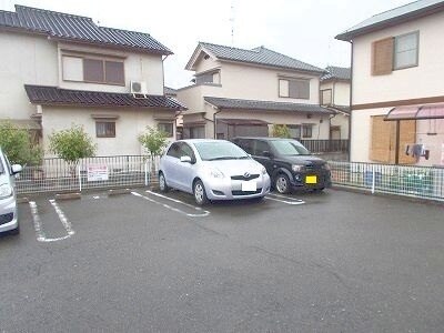 14/20 駐車場