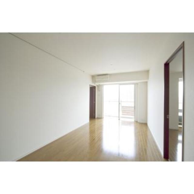 14/30 リビング/ダイニング