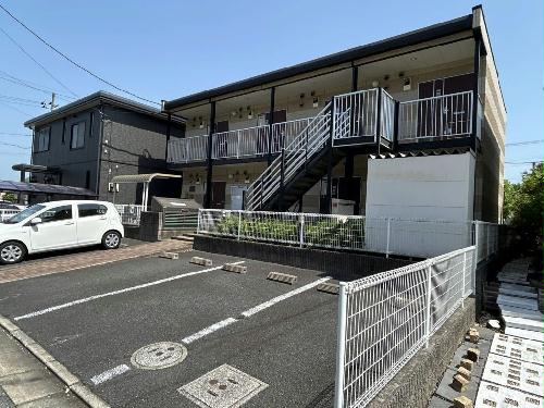 13/14 駐車場