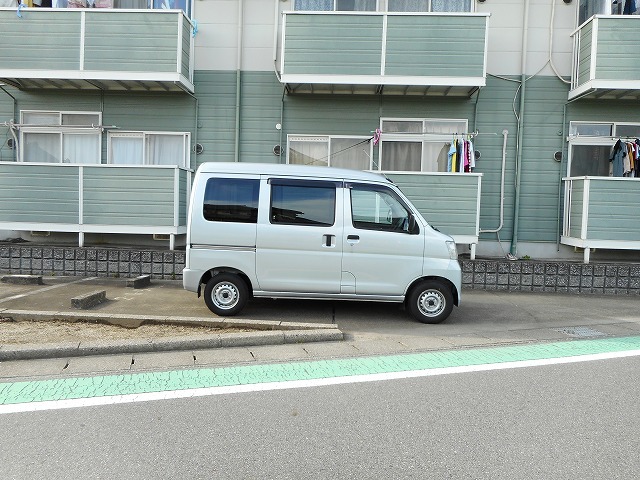 2/10 駐車場