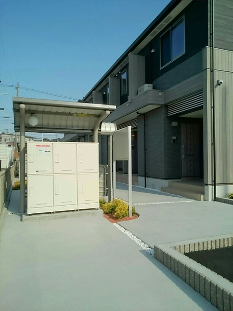 22/30 エントランス