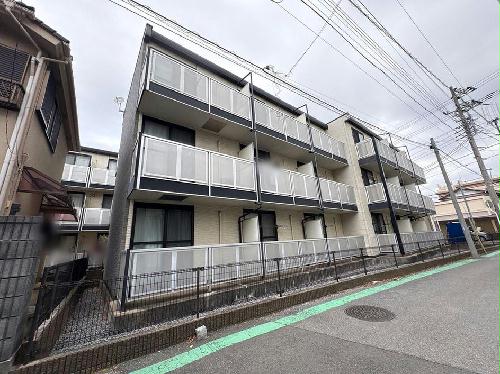 14/14 エントランス